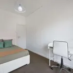 Rent a room in lisbon