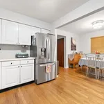 Rent 3 bedroom apartment in Jersey City