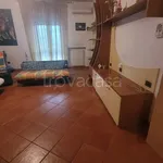 Affitto 5 camera appartamento di 160 m² in Foggia