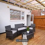 Rent 2 bedroom house in West Midlands