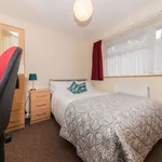 Rent 6 bedroom apartment in Canterbury