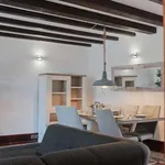 Rent 4 bedroom apartment of 123 m² in lisbon