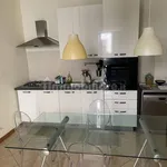 Rent 5 bedroom apartment of 140 m² in Palermo