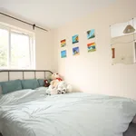 Rent 2 bedroom house in Woking