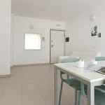 Rent 4 bedroom apartment of 55 m² in Vallevò