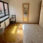 Rent a room of 64 m² in Gijón