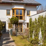 Rent 4 bedroom apartment of 95 m² in München