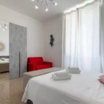 Rent 1 bedroom apartment in Florence