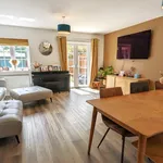 Rent 4 bedroom house in Woking