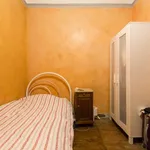 Rent a room in lisbon