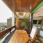 Rent 3 bedroom apartment in barcelona