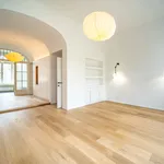 Huur 4 slaapkamer huis van 369 m² in Brussels