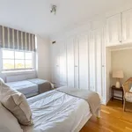 Flat to rent in Holland Park Avenue, Holland Park, London W11