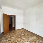 Affitto 4 camera appartamento di 90 m² in Reggio di Calabria