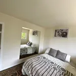 Rent 5 bedroom house in Porirua