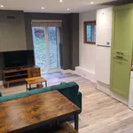 Rent 5 bedroom house in Canterbury