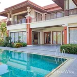 Rent 4 bedroom house of 450 m² in Phuket