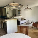 Appartement de 74 m² avec 3 chambre(s) en location à CIBOURE