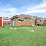 Rent 3 bedroom house in Melton South