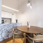 Rent 3 bedroom apartment of 1615 m² in Porto