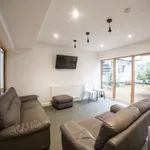 Rent 2 bedroom apartment in Coventry