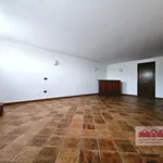 Rent 5 bedroom house of 250 m² in Monticello Conte Otto