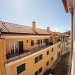 Rent 2 bedroom apartment of 100 m² in lisbon