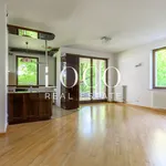 Rent 4 bedroom apartment of 120 m² in Warsaw