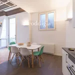 Rent 2 bedroom apartment of 99 m² in Barcelona