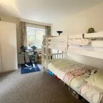 Rent 3 bedroom flat in South West England