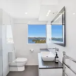 Rent 2 bedroom apartment in Cremorne Point