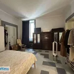 Rent 4 bedroom apartment of 130 m² in Naples