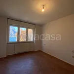 Affitto 3 camera appartamento di 95 m² in Lecco