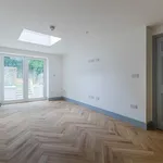 Rent 4 bedroom house in Wales