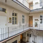 Rent 2 bedroom apartment in Prague