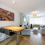 Rent 2 bedroom apartment of 70 m² in Manchester