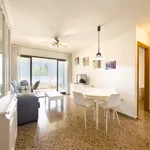 Alquilo 2 dormitorio apartamento de 65 m² en Alicante