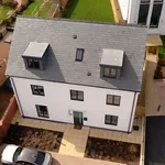 Rent 5 bedroom house in South West England