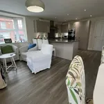 Rent 6 bedroom house in West Midlands