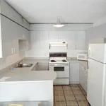 Rent 3 bedroom apartment in Montreal