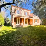 Rent 7 bedroom house of 179 m² in Gignac