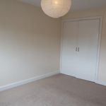 Rent 3 bedroom flat in West Midlands