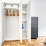 Miete 2 Schlafzimmer wohnung von 64 m² in Basel