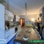 Affitto 4 camera appartamento di 150 m² in Bari