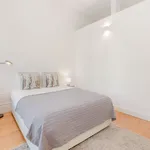 Rent 1 bedroom apartment of 40 m² in Porto