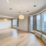 Huur 1 slaapkamer appartement van 80 m² in Uccle