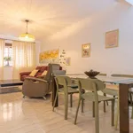 Rent 3 bedroom apartment of 92 m² in Seville