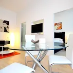 Rent 1 bedroom apartment of 506 m² in vienna