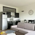 Rent 2 bedroom apartment of 57 m² in Pau