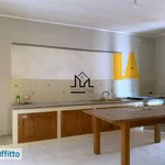 Affitto 3 camera casa di 120 m² in Palermo